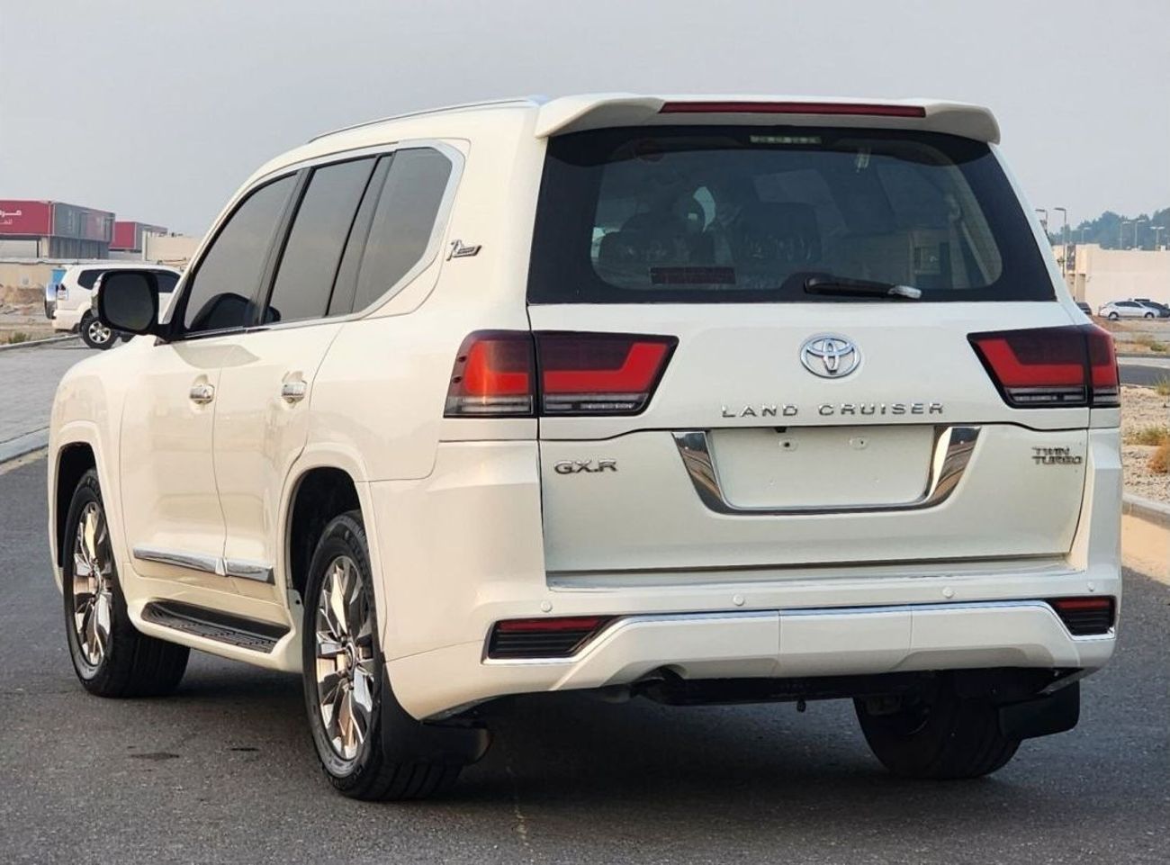 تويوتا لاند كروزر V8 GX.R upgrade 2022