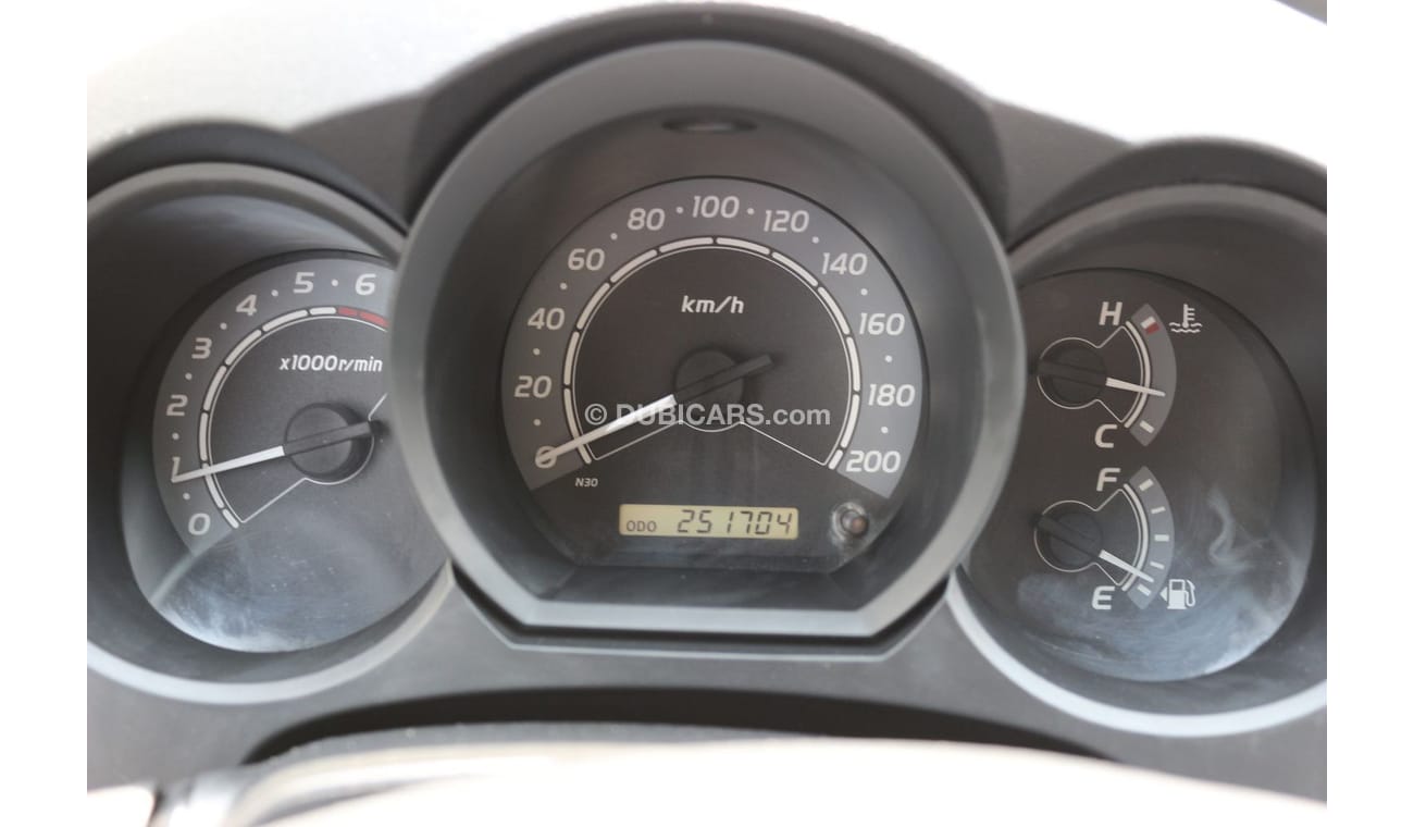 تويوتا هيلوكس تويوتا هايلكس 2011 سنقل فل اتوماتيك دبل كابين