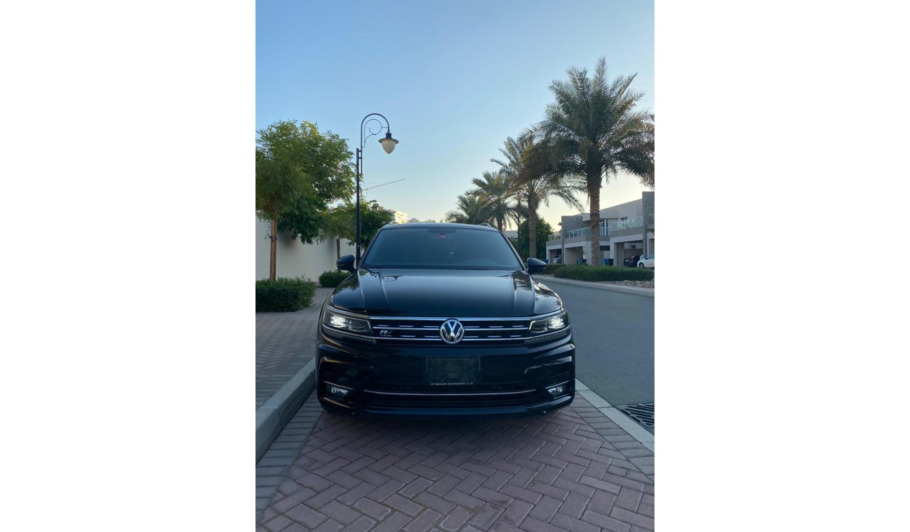 Volkswagen Tiguan '' R-Line - Under Warranty ''