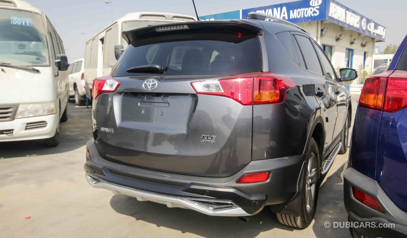 Toyota RAV4 XLE AWD