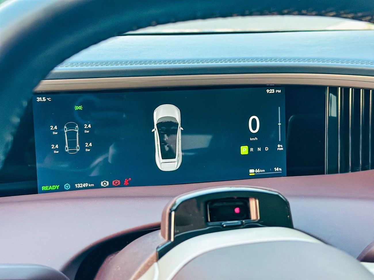 أفاتر 11 Performance AWD