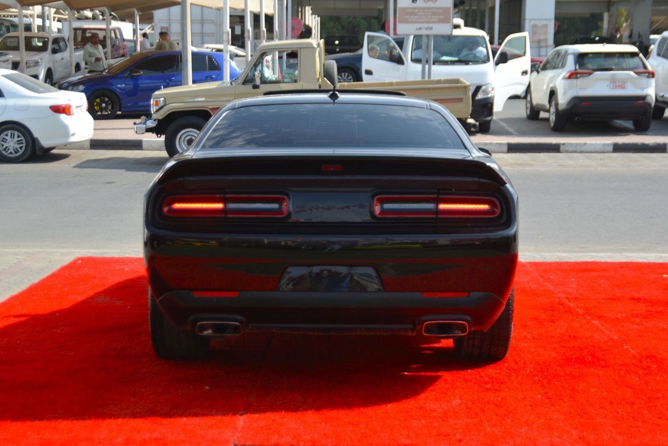 دودج تشالينجر R/T 5.7L (370 HP)