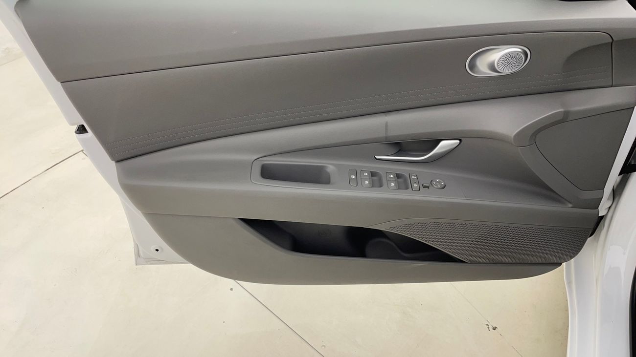 هيونداي إلانترا SMART 1.6 | بدون دفعة مقدمة | اختبار القيادة في المنزل