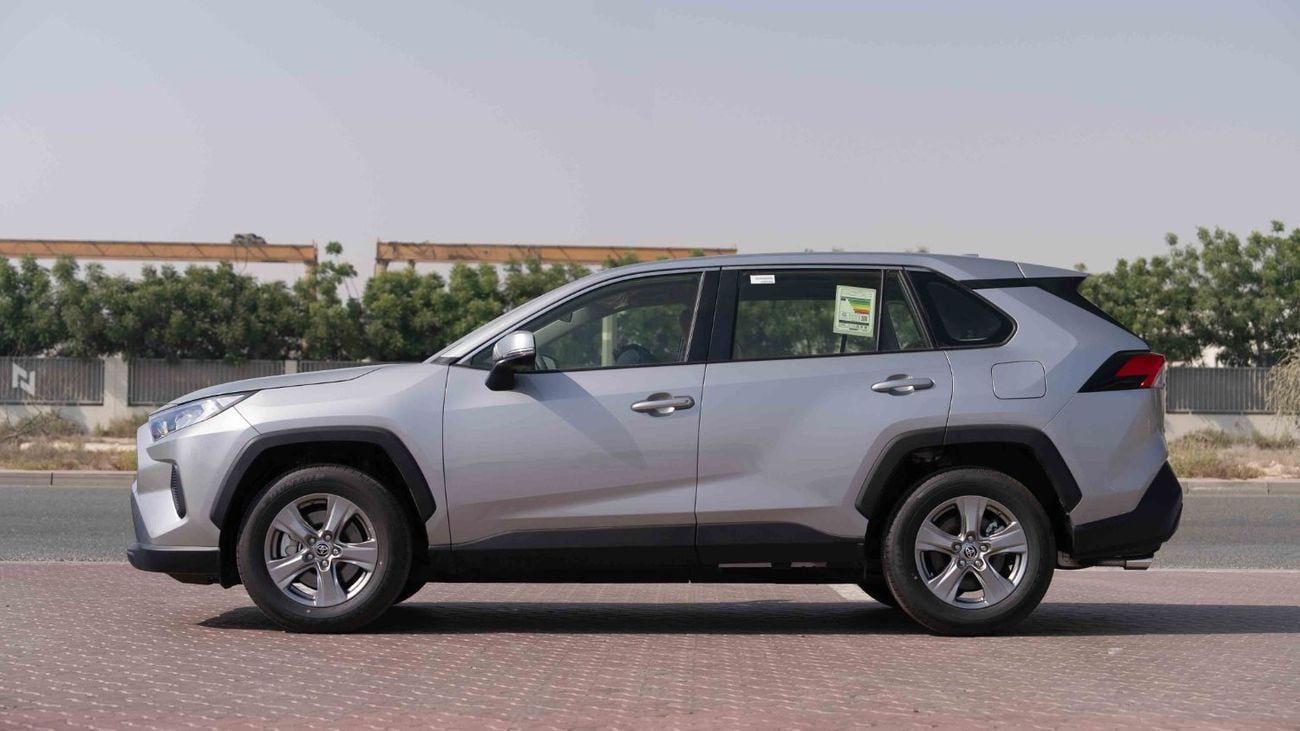 Toyota RAV4 2025 Toyota RAV4 E 4X2 2.5 - Silver Inside Brown | Export Only