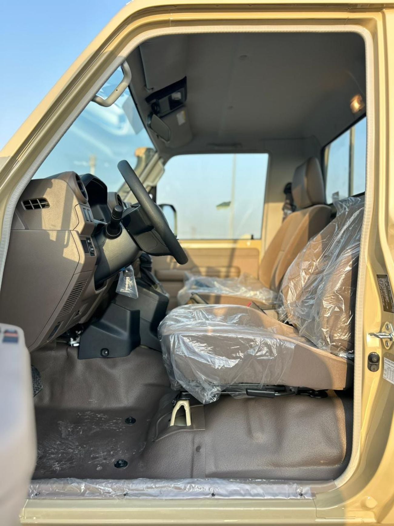 Toyota Land Cruiser Pick Up Std 4.0L Single Cab Utility 4WD