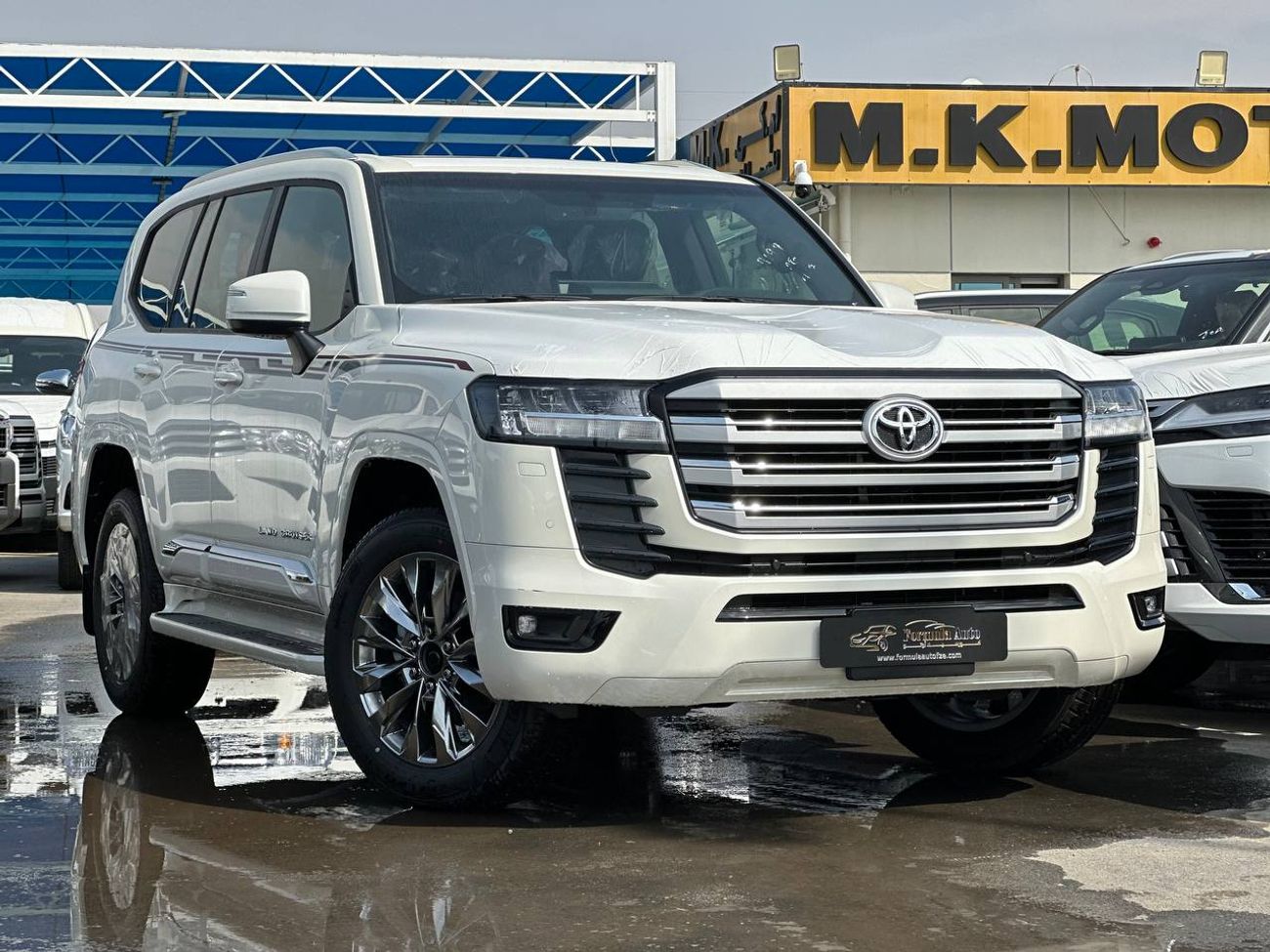 Toyota Land Cruiser GXR 4.0L PTR A/T // 2026 // High Option With Dvd&Back Camera , Sunroof , Leather & Power Seats // Sp