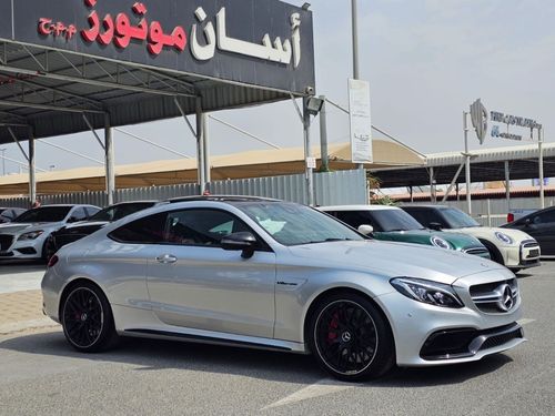 مرسيدس بنز C 63 كوبيه Std 4.0L Coupe