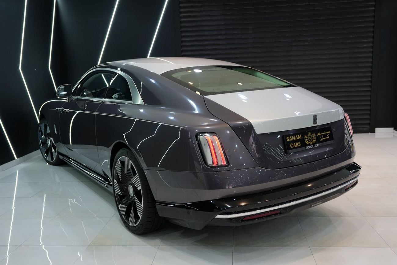 Rolls Royce Spectre Standard Two-Tone, Bespoke Audio, Starlight, Illuminated Fascia, Dealer Warr + Serv!!