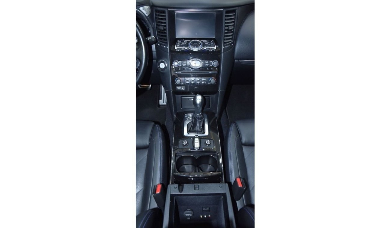 Infiniti QX70 EXCELLENT DEAL for our Infiniti QX70S ( 2015 Model ) in Black Color GCC Specs