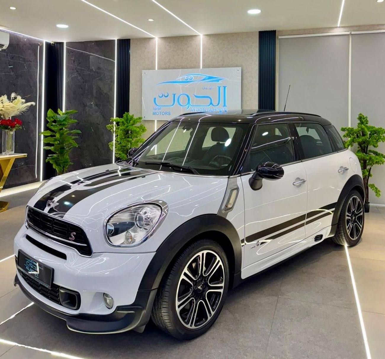 Mini John Cooper Works Countryman UNIQUE Mini COUNTRYMAN JOINS COOPER WORKS || ACCIDENT FREE || GCC || PANORAMIC ROOF