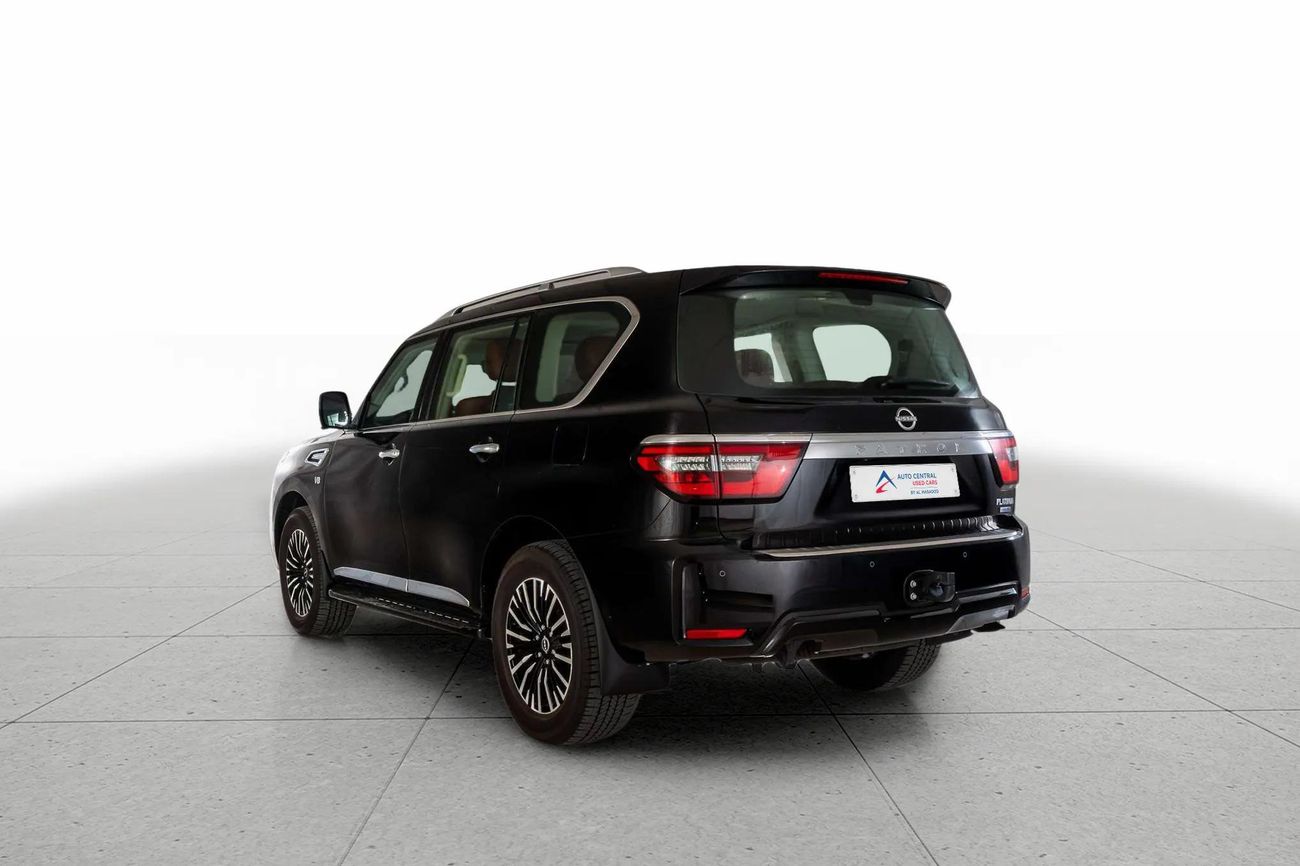 Nissan Patrol LE Platinum City 5.6L LE PLATINUM CITY 5.6