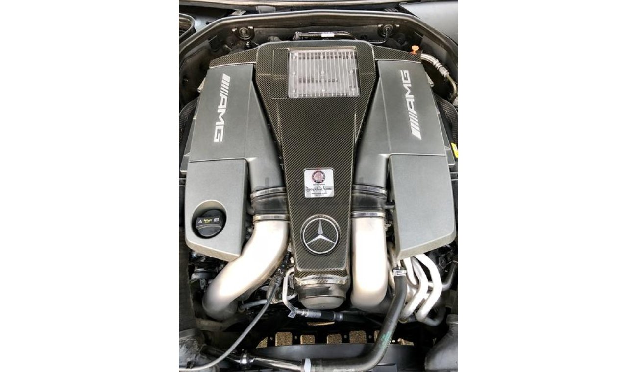 Mercedes-Benz SL 63 AMG Performance Package