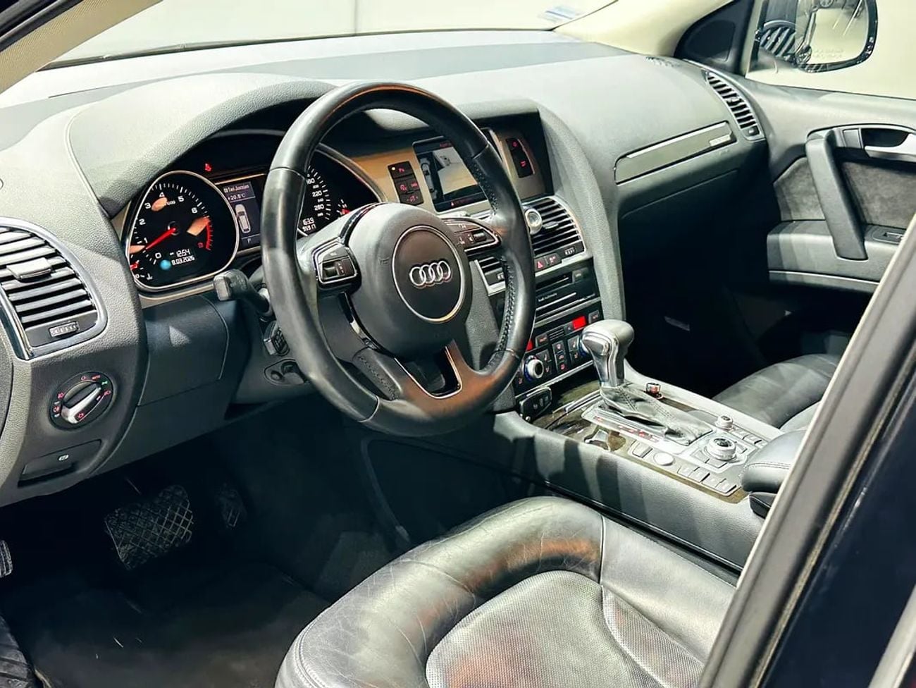 Audi Q7 TFSI quattro 3.0L (268 HP)