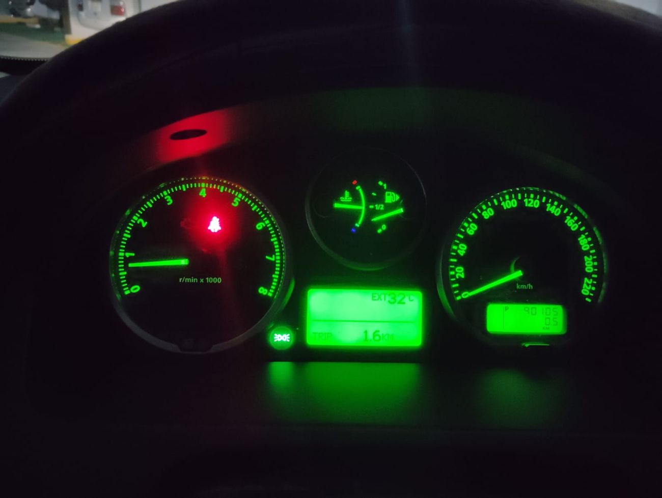 Land Rover LR2 HSE i6