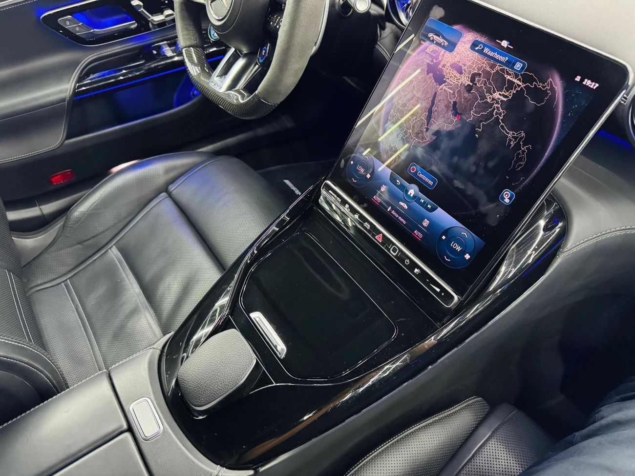 مرسيدس بنز SL 63 AMG AMG 4MATIC+ Roadster Night Package 2023 Mercedes Benz SL63, Warranty, Very Low Kms, 577HP