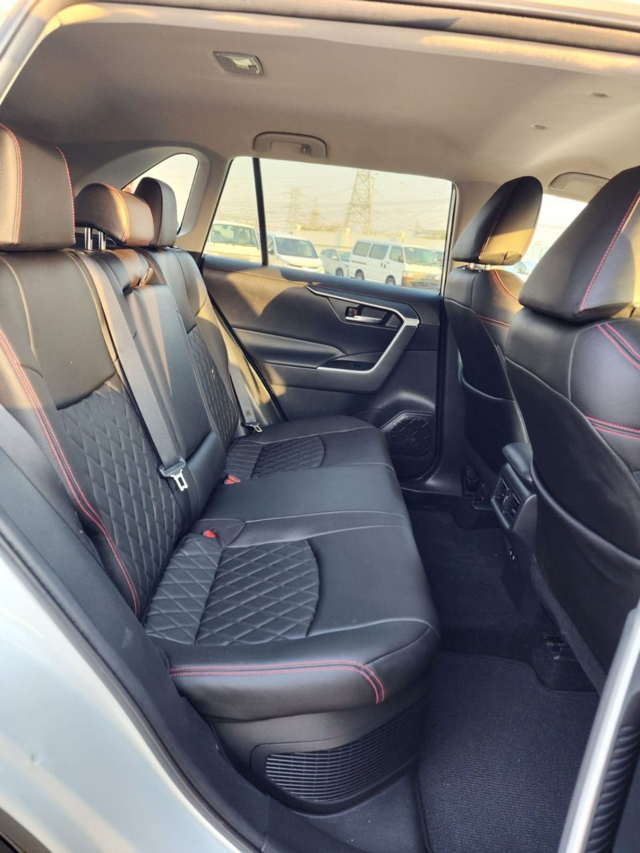 Toyota RAV4 XLE TOYOTA RAV 4 2021 HYBRID