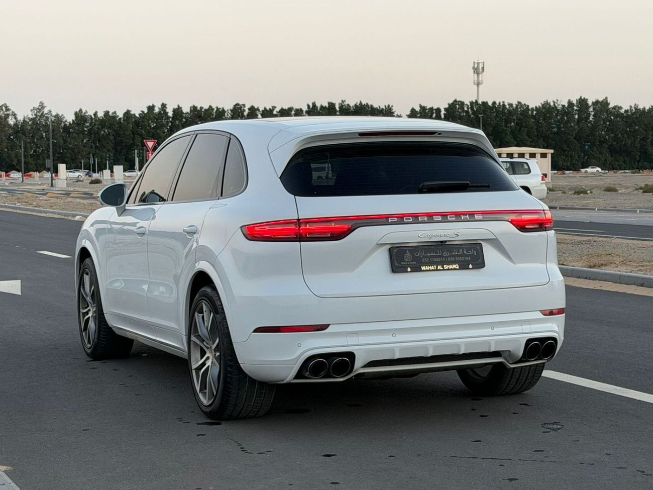 Porsche Cayenne S 2.9L (435 HP)