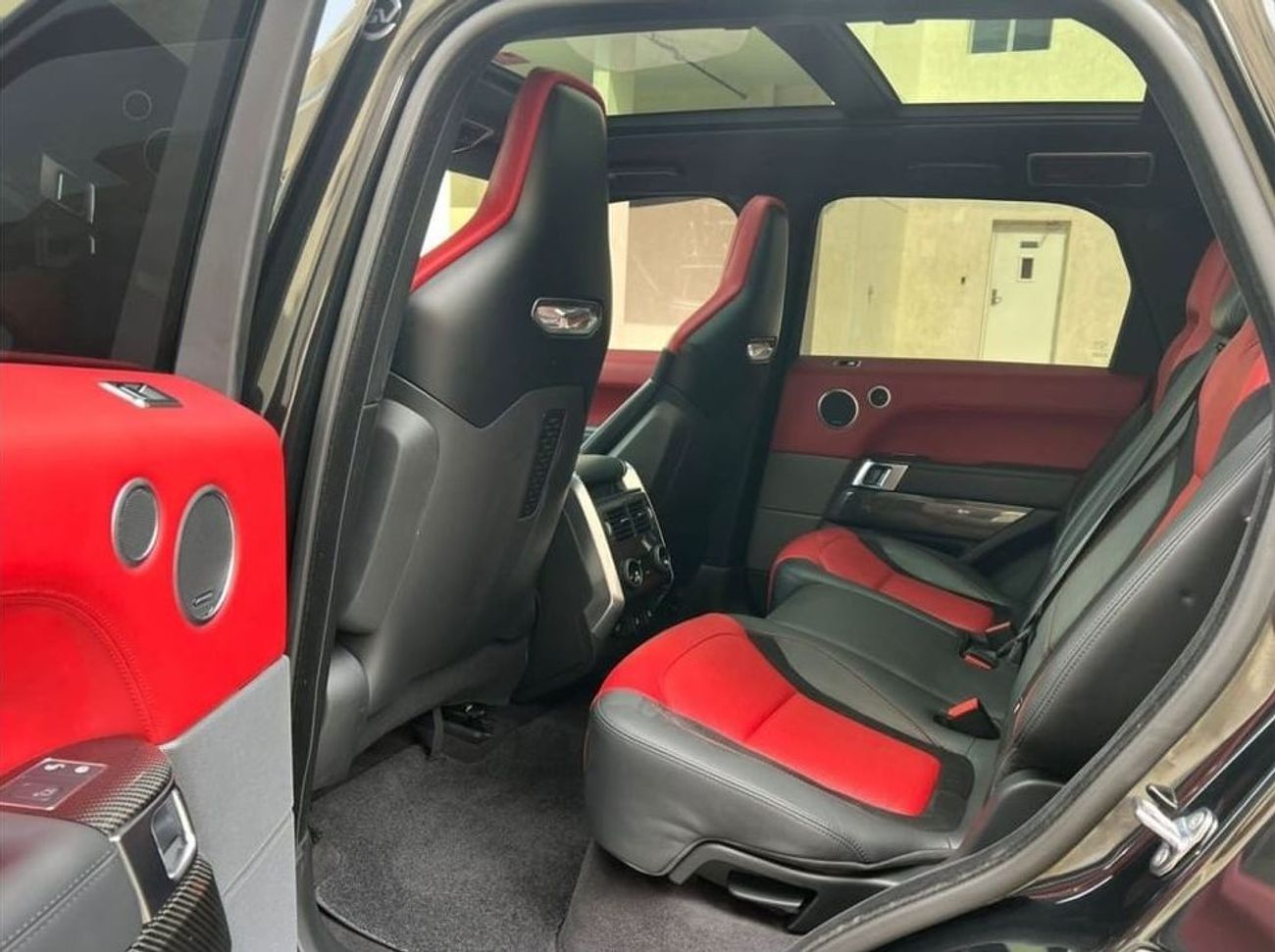 Land Rover Range Rover Sport 2018 Land Rover Range Rover SVR Full Carbon Limited Edition   - Immaculate Condition - 54,000 Km