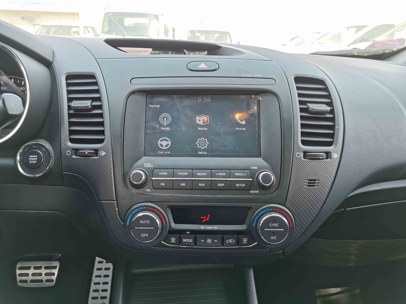 Kia Cerato 2.0L, Sunroof, Alloy Rims 17'', Push Start, Leather+Power+Memory Seats, Rear Camera, CODE - 7955