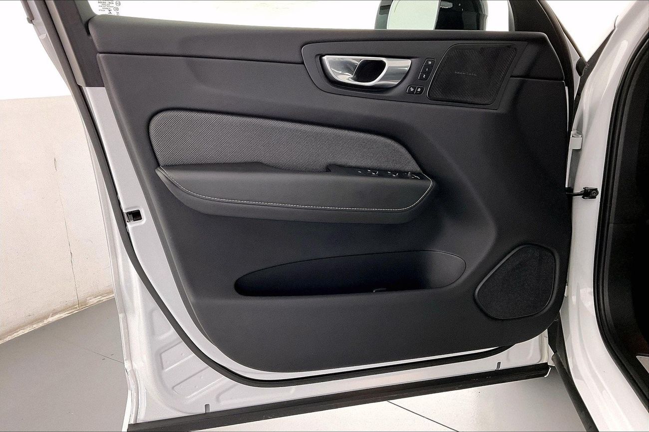 Audi A8 L 55 TFSI quattro +Rear Entertainment Package | 1 year free warranty | 0 Down Payment