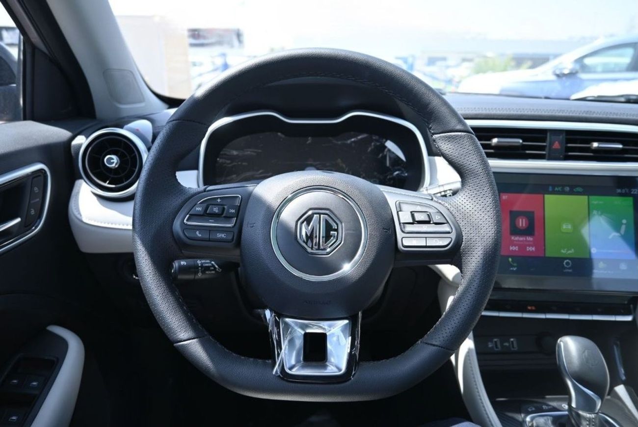 أم جي ZS MG ZS Trophy 1.3L Turbo Petrol, 3 Cylinder, GCC Spec Color Silver, Model 2023