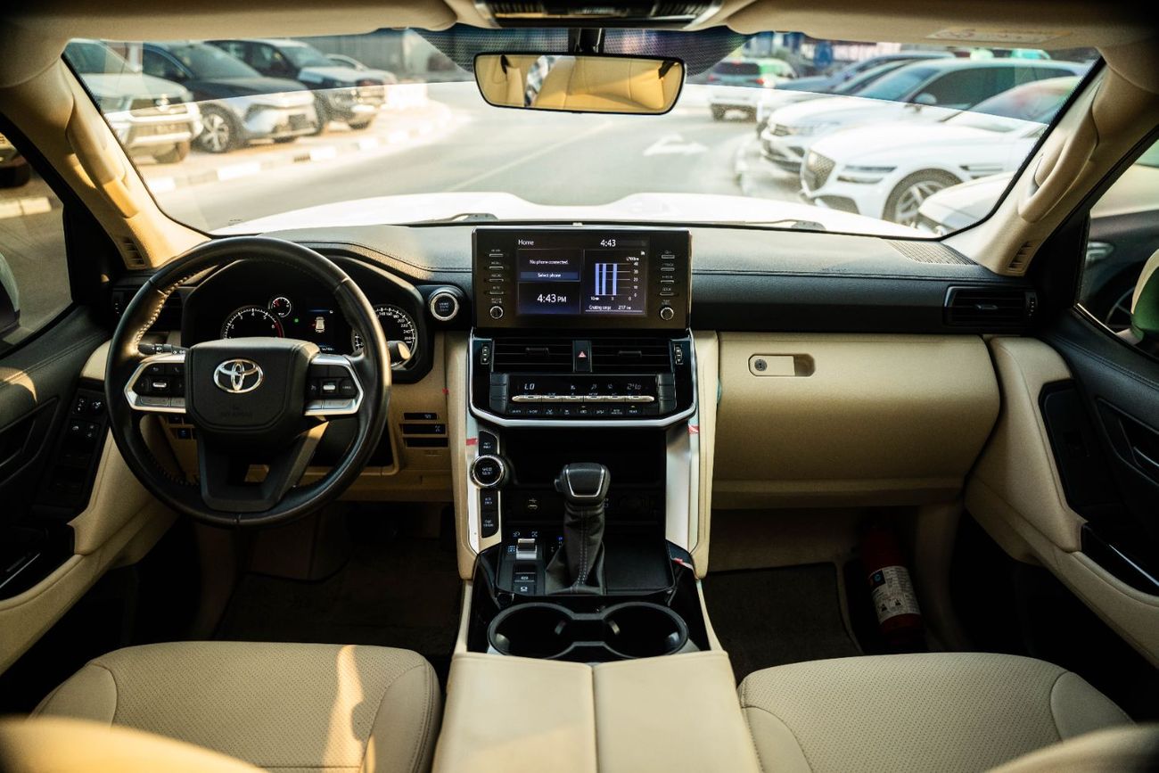 Toyota Land Cruiser EXR 4.0L V6 Agency Warranty Full Service History GCC