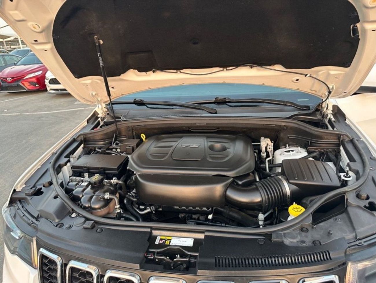 Jeep Grand Cherokee Laredo