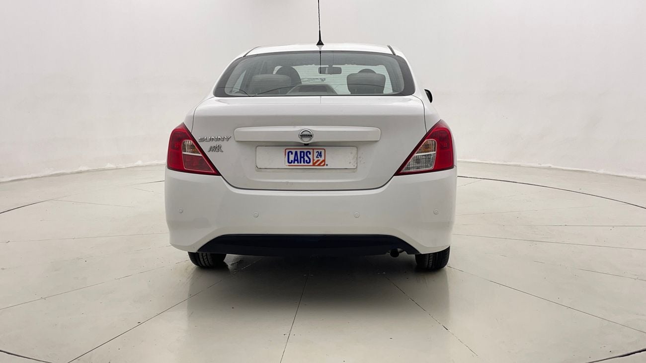 نيسان صني SV 1.5 | بدون دفعة مقدمة | اختبار القيادة في المنزل