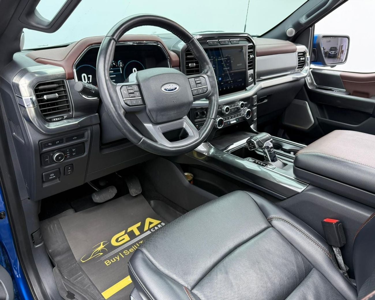 Ford F-150 PLATINUM 2021 Ford F-150 Lariat, 2027 Ford Service Pack, Full Ford Service History, Excellent Condit