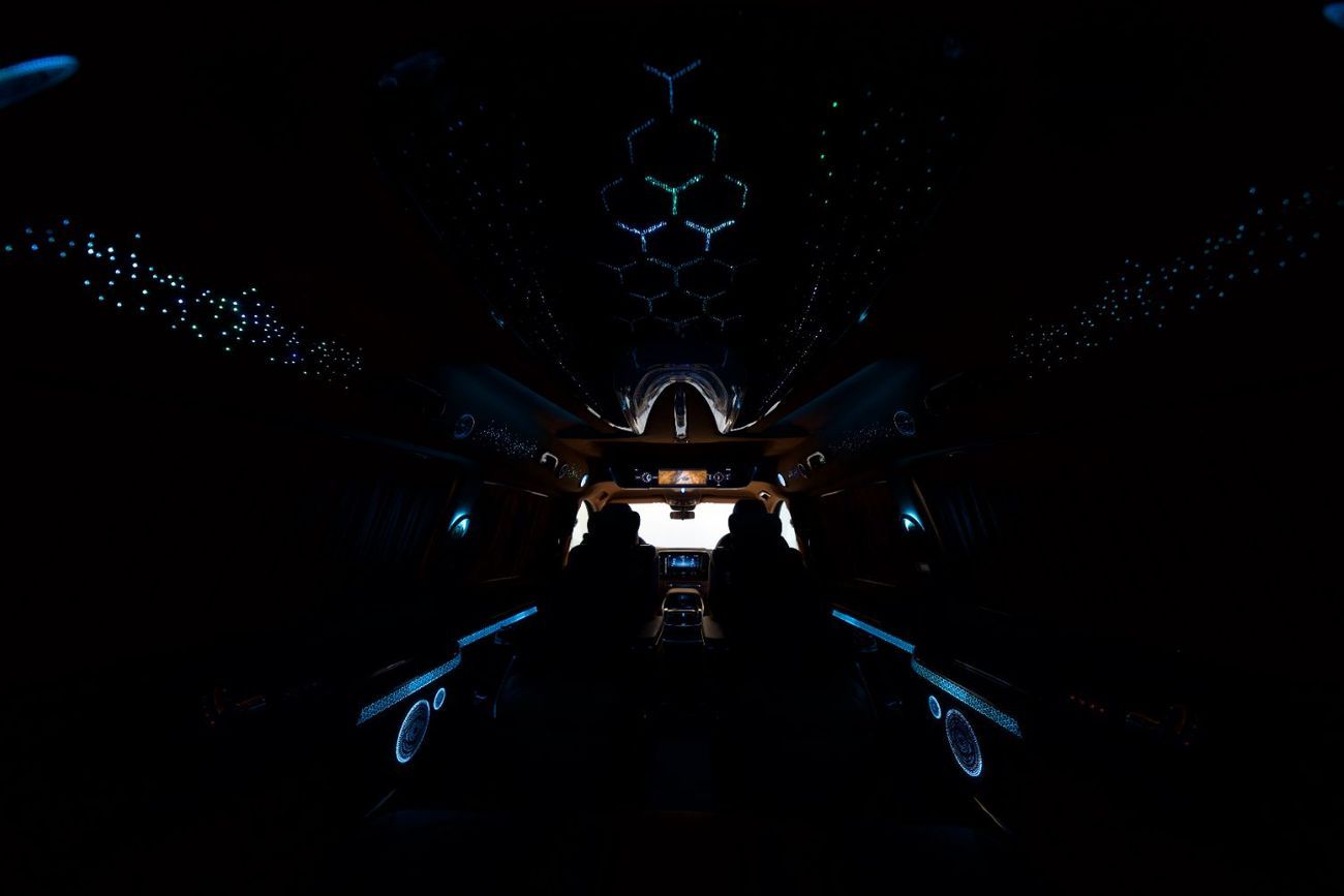 Mercedes-Benz V 300 Ramadan Special Offer | Prestige Edition I 2 Years Interior Warranty