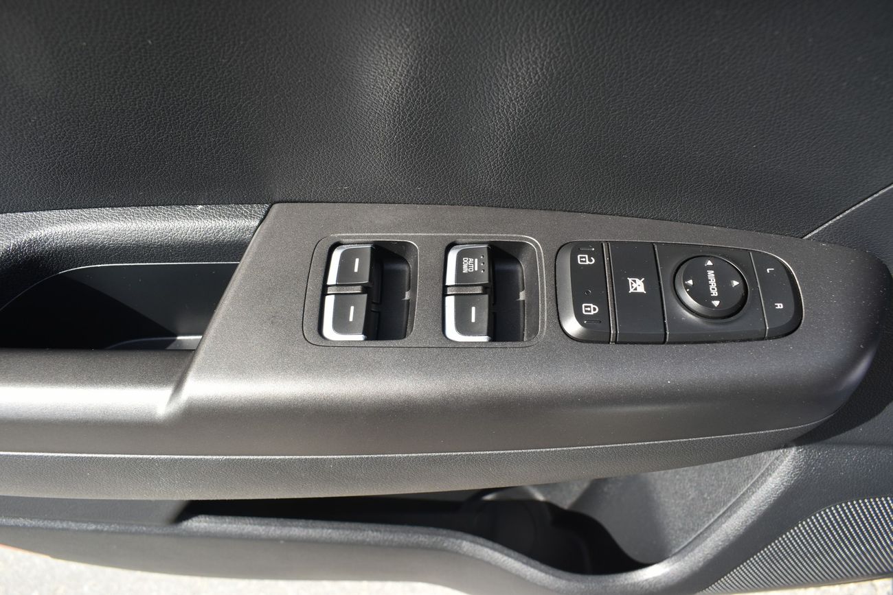 Kia Sportage LX-2020-WHT