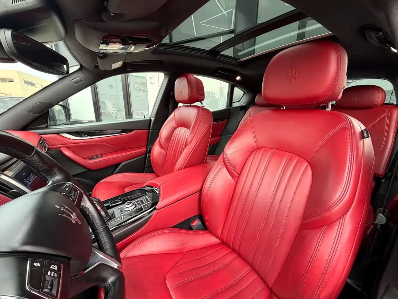 مازيراتي ليفونت MORYA JESWANI CARS FOR USED AUTOMOBILE TRADING CO.L.L.C