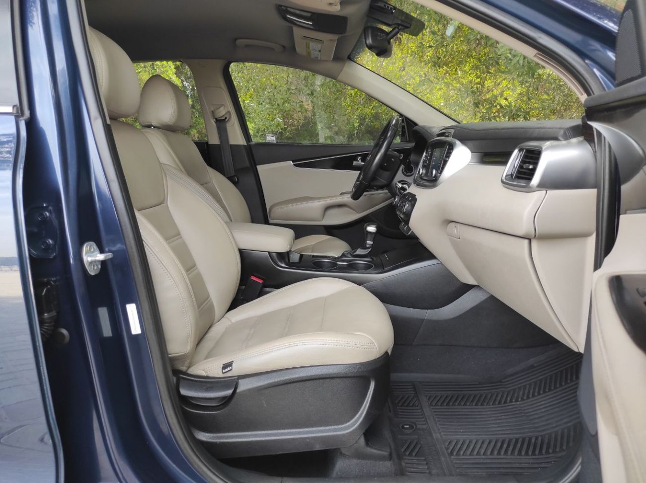 كيا سورينتو EX Top 2.4L Kia Sorrento 2019 usa V6 4×2  3.3