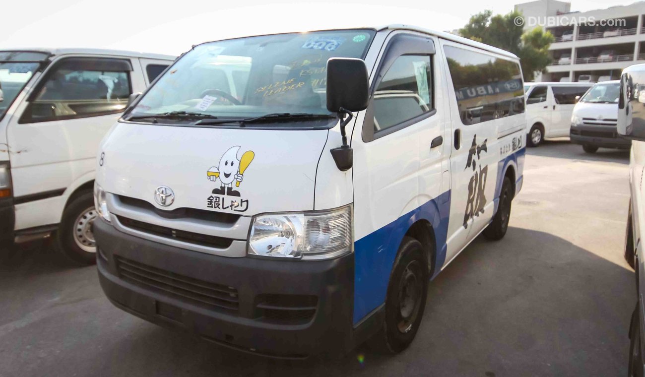 Toyota Hiace 26074