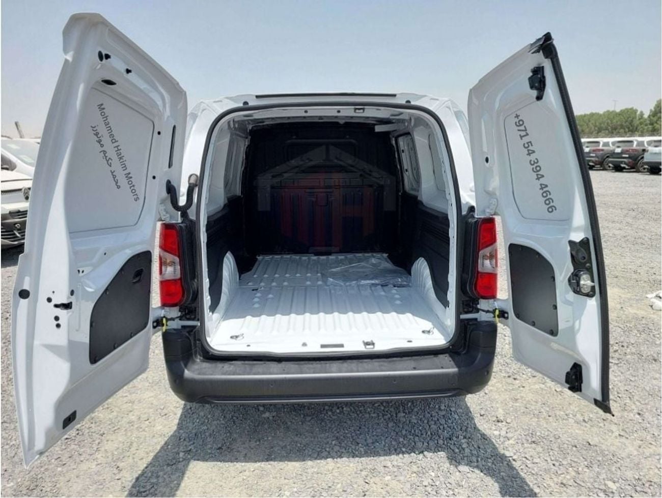 Citroen Berlingo Citroën Berlingo Van L2 2026 – Long Version (Diesel | Manual | 0 KM)