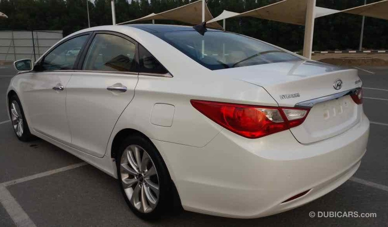 Hyundai Sonata G CC full options no 1 good condition