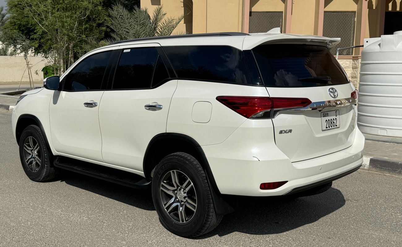 تويوتا فورتونر