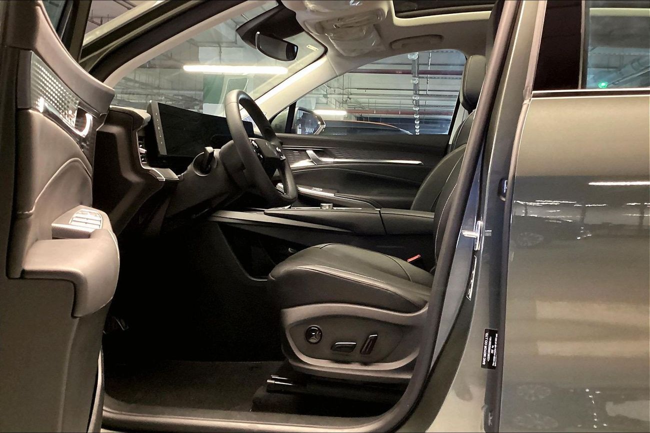 أم جي RX9 Luxury | National Day | Start 2026 with the ideal drive | شامل الضمان | 0 ﺪﻔﻋﺓ ﺃﻮﻟﻯ