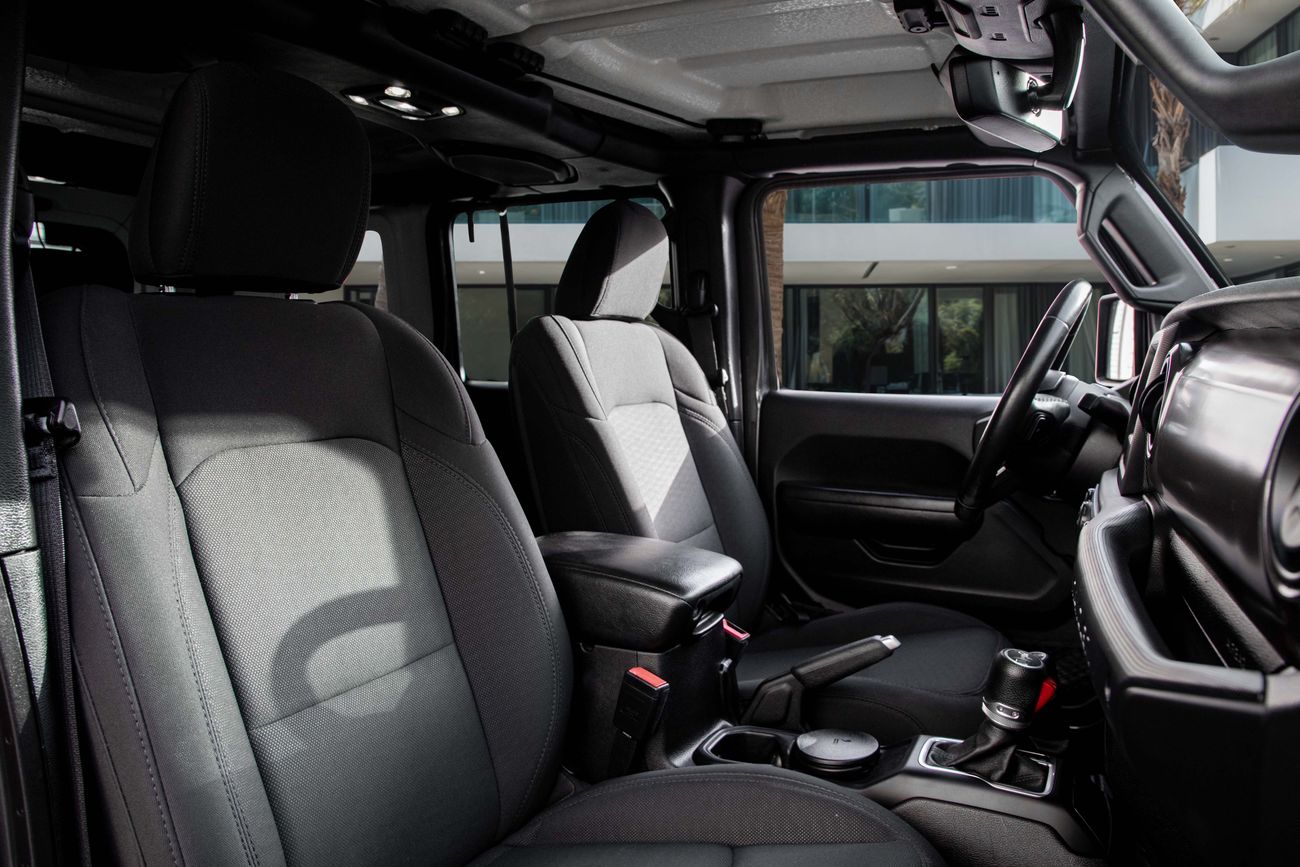 Jeep Wrangler Wrangler Unlimited | 2,057 P.M | 0% Downpayment | Full Jeep Service History | Warranty!