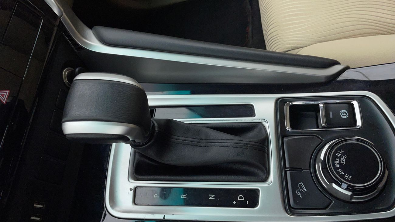 ميتسوبيشي مونتيرو سبورت GLX MID 3 | بدون دفعة مقدمة | اختبار القيادة في المنزل