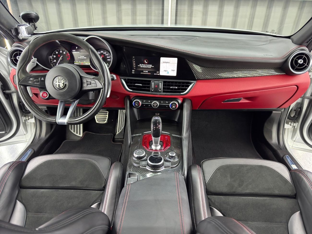 Alfa Romeo Giulia Quadrifoglio 2.9L (505 HP)