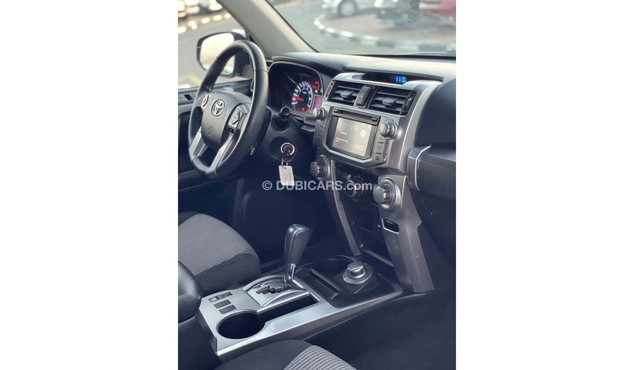 Toyota 4Runner 2020 TOYOTA 4RUNNER SR5  4x4   4.0L -V6 All wheel drive / EXPORT ONLY