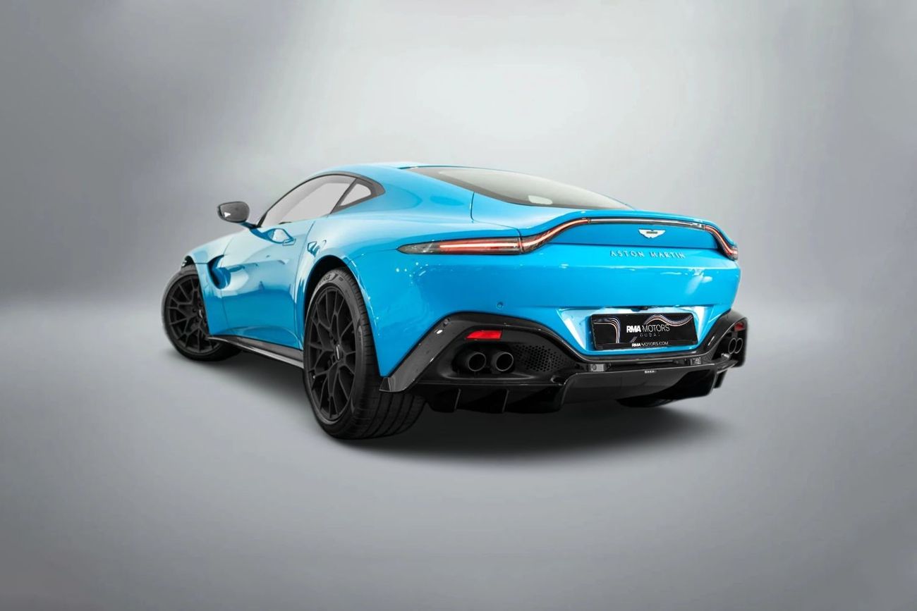 Aston Martin Vantage Std 4.0L