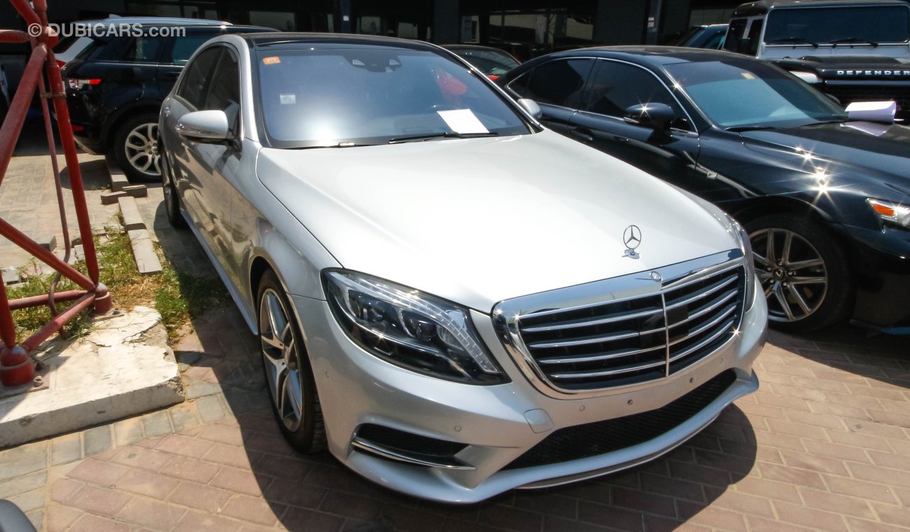 Mercedes-Benz S 500 S550 Badge