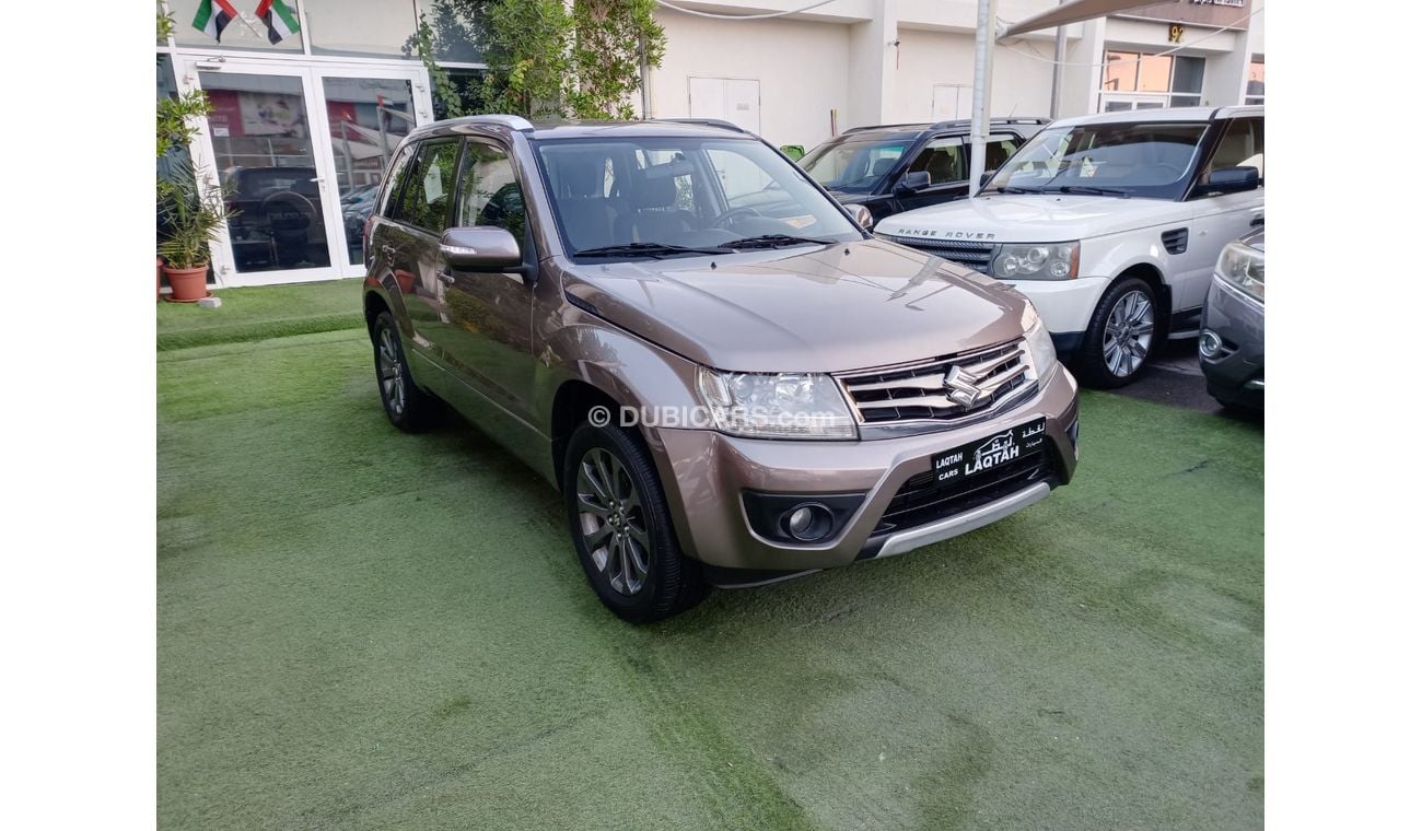 Suzuki Grand Vitara 2015 GCC model, agency dye, cruise control, alloy wheels, camera sensors, Android screen, in excelle