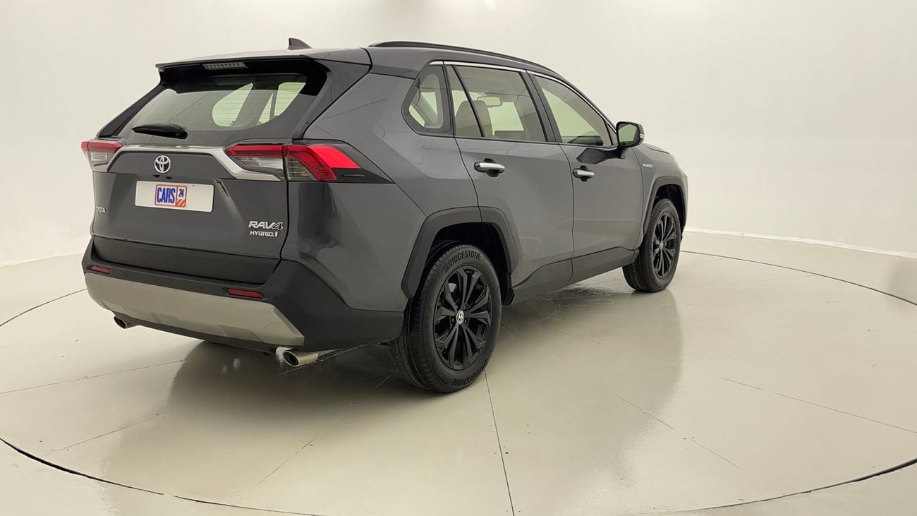 تويوتا راف ٤ VXR HEV 2.5 | بدون دفعة مقدمة | اختبار القيادة في المنزل