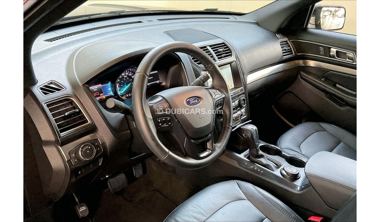 Ford Explorer XLT (Leather)
