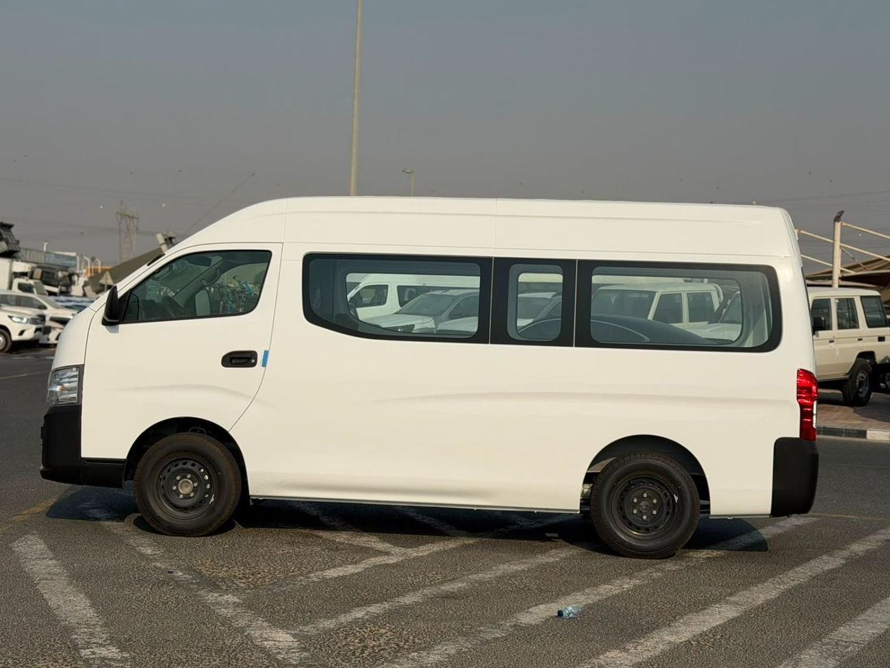 نيسان أورفان HIGH ROOF WIDE BODY