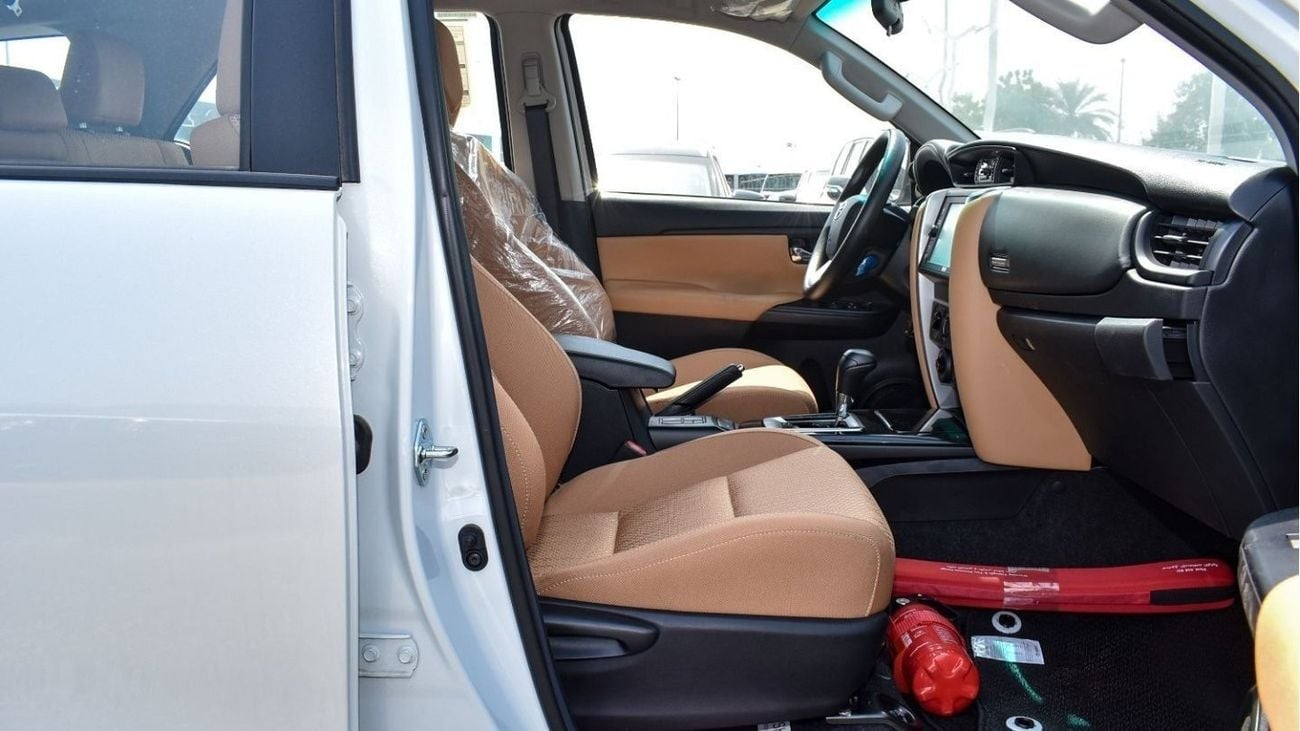 Toyota Fortuner 2.7l - LED - fog lamp - parking sensors - Central lock - Power Window - DVD - Rear Camera