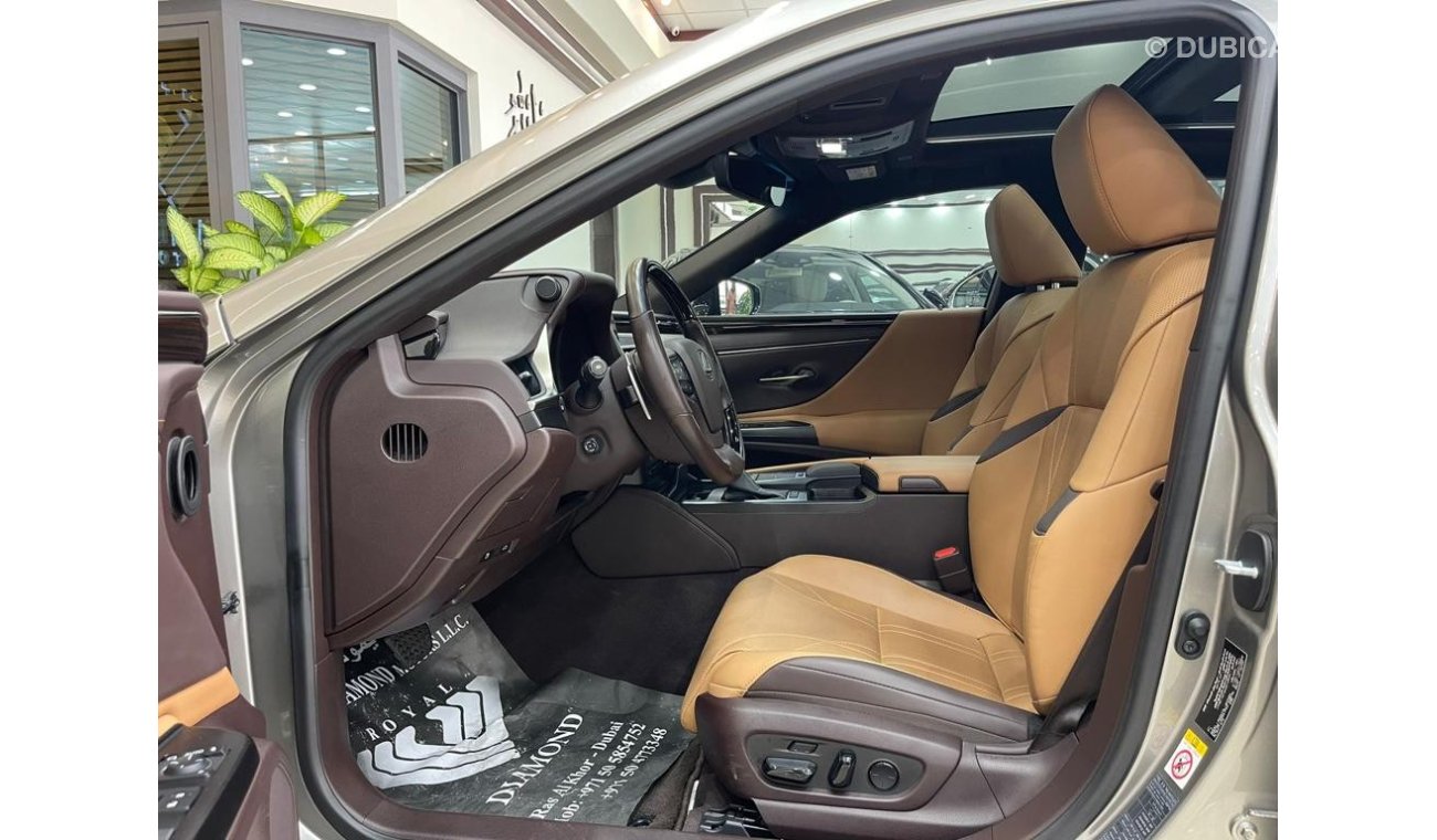 Lexus ES 250 Lexus ES250 Platinum GC 2019 Under Warranty Free Of Account